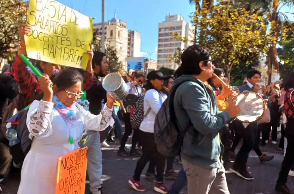 Sociales Repudia La Criminalización De La Protesta Docente En Jujuy Facultad De Ciencias 5951